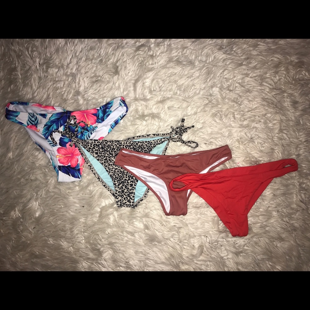 Swimsuit bottoms
